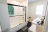 Full bath 2nd fl