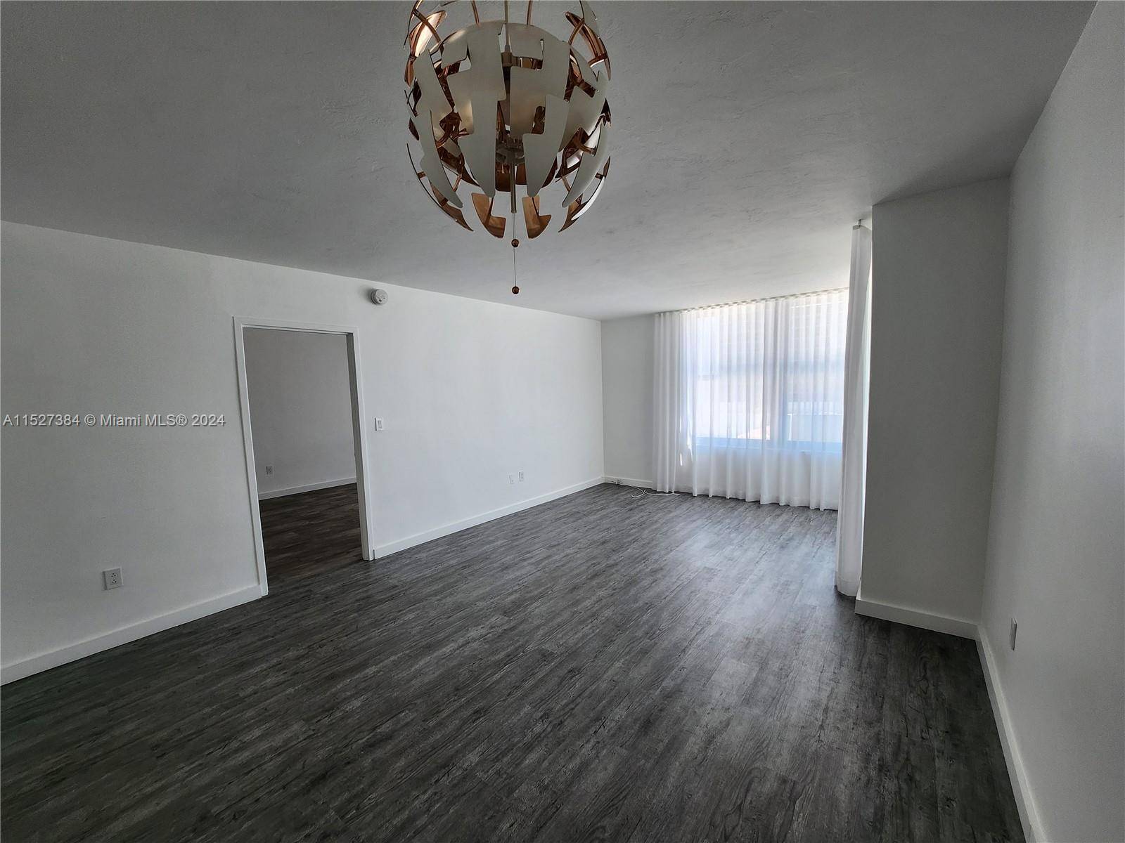 Enjoy this oceanfront building in Miami Beach, unit features stainless steel appliances, vinyl floors thought out the unit, renovated bathrooms, customized closet with plenty of space and spacious balcony, building ...