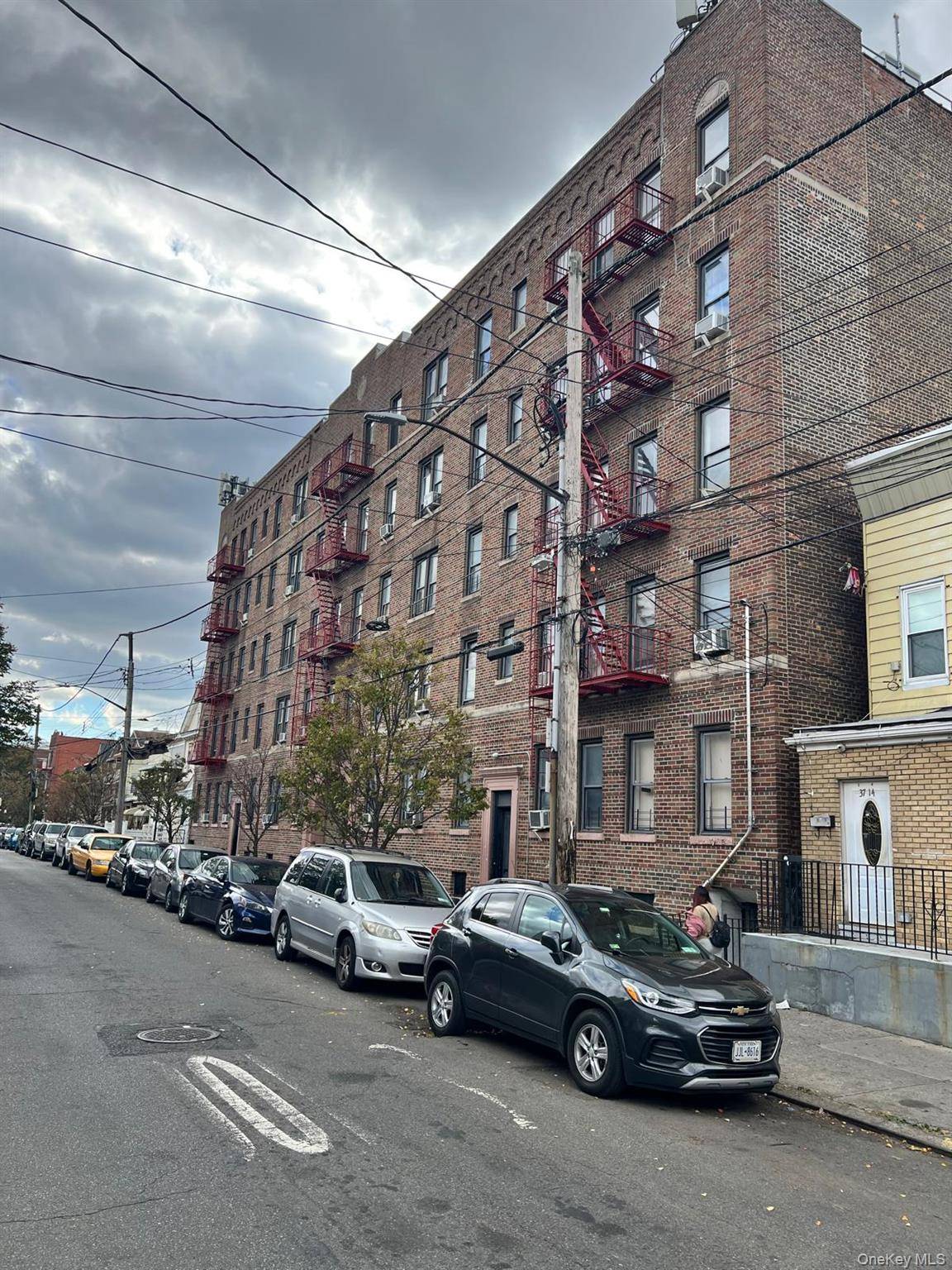 EXCELLENT LOCATION, NEAR TRANSPORTATION, 7 SUBWAY STATION, NEAR SCHOOL, NEAR SUPER MARKET, CLOSE TO AIRPORT, CLOSE TO HIGHWAY, CLOSE TO SHOPPING CENTER, MUCH MORE