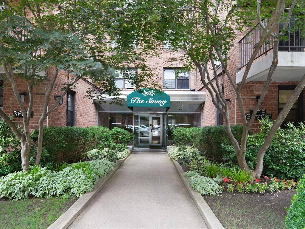 The Savoy is located in Central Riverdale on Johnson Ave, it has a Beautiful Lobby with a Landscaped Garden.