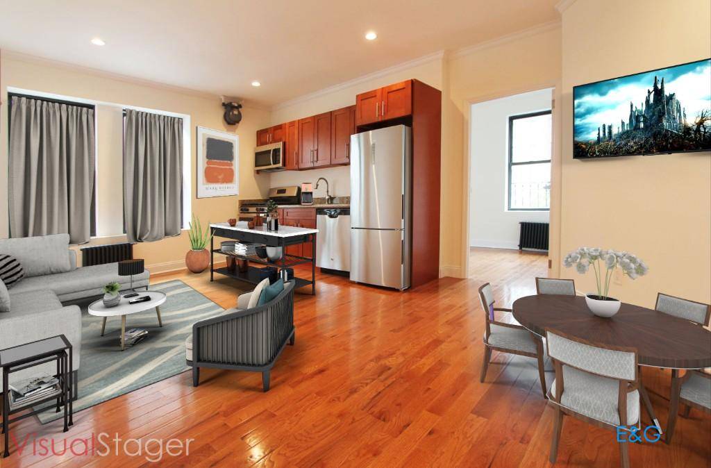 Top Notch finishes at this newly renovated 4 Bedrooms 1.