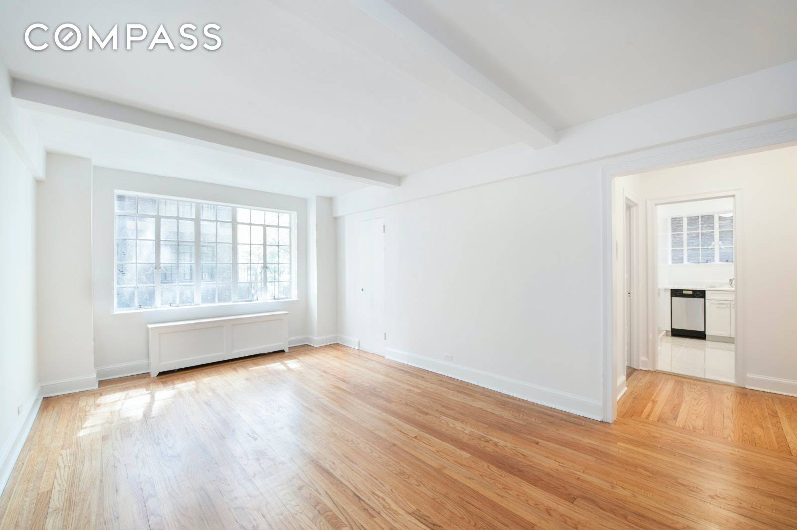 Be the first to live in this brand new one bedroom in one of Tudor City's most prized co ops.