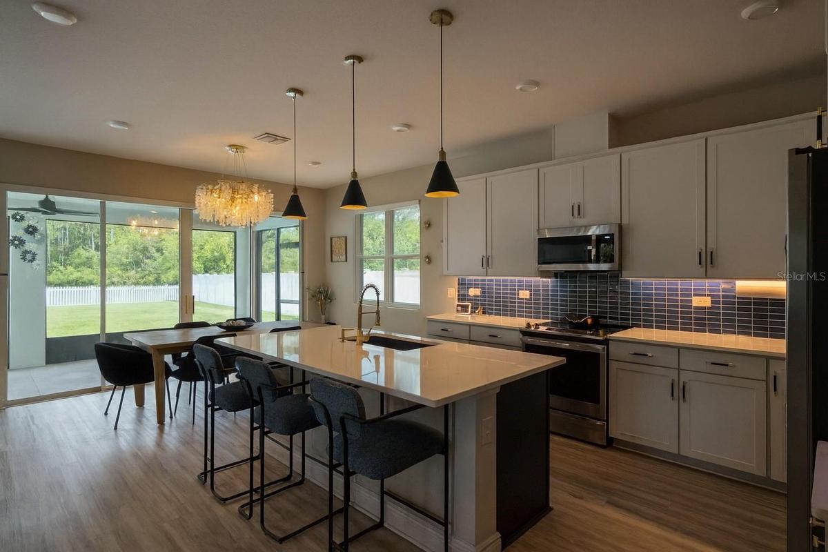 Under cabinet lighting