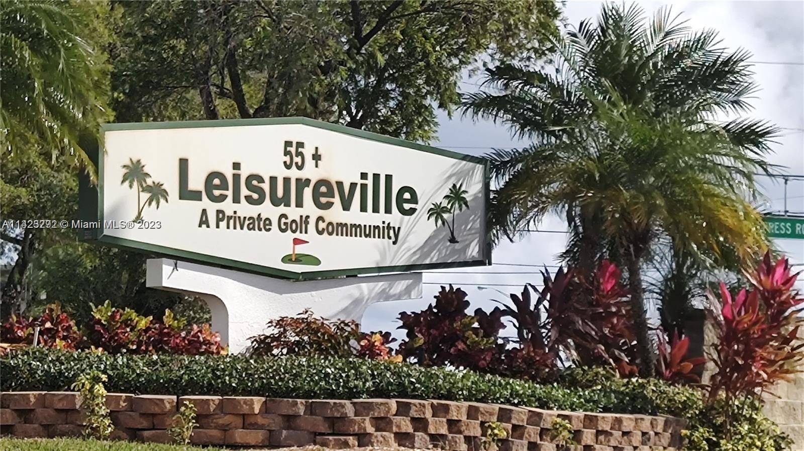 Leisureville Pompano Beach 55 Golf Community with free Golf Course for Residents, Community Heated Pool, Club House, Community Shuttle Bus, BBQ Picnic Area, Laundry Facilities and more 2nd Floor Unit ...