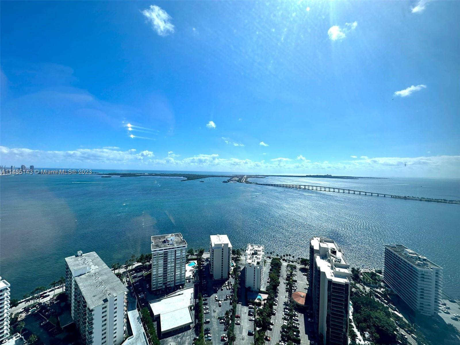 Luxury Living at Four Seasons Residence in Brickell, Miami, FL Experience opulent living in this 3 bedroom apartment at Four Seasons Residence in Brickell, Miami.