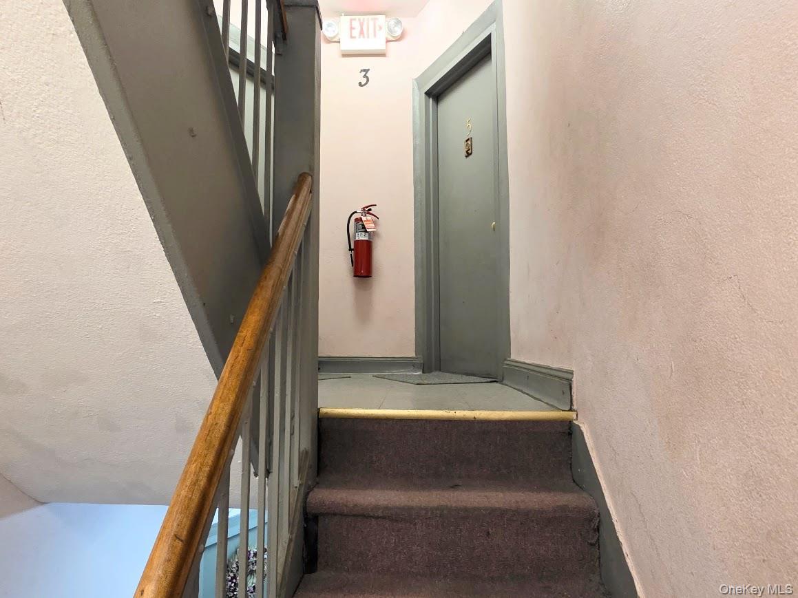 2 easy flights leading to Apartment 5 on the 3rd floor.