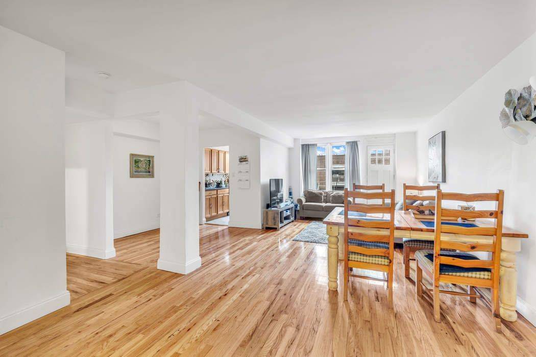 Welcome to 7H at 62 59 108th Street in Forest Hills.