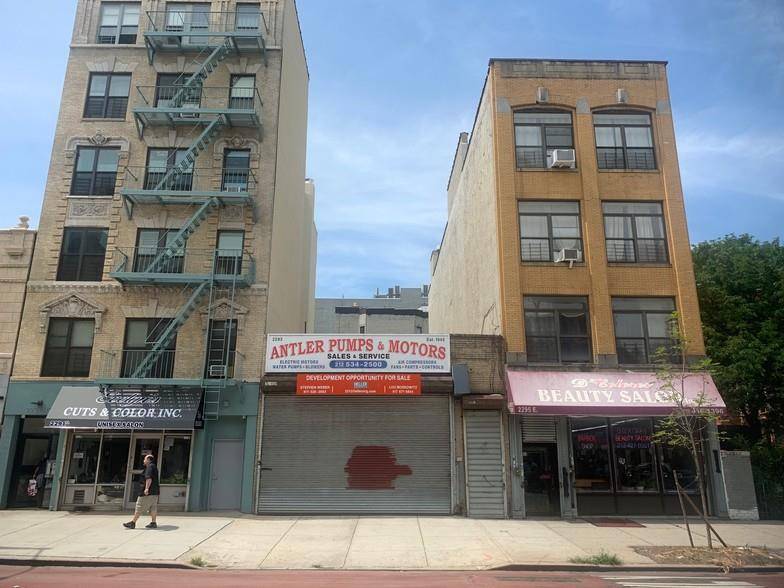 Mixed use development site for sale East Harlem Total Buildable 20, 800 SFZoning R9A R7A C2 5 EHC TA