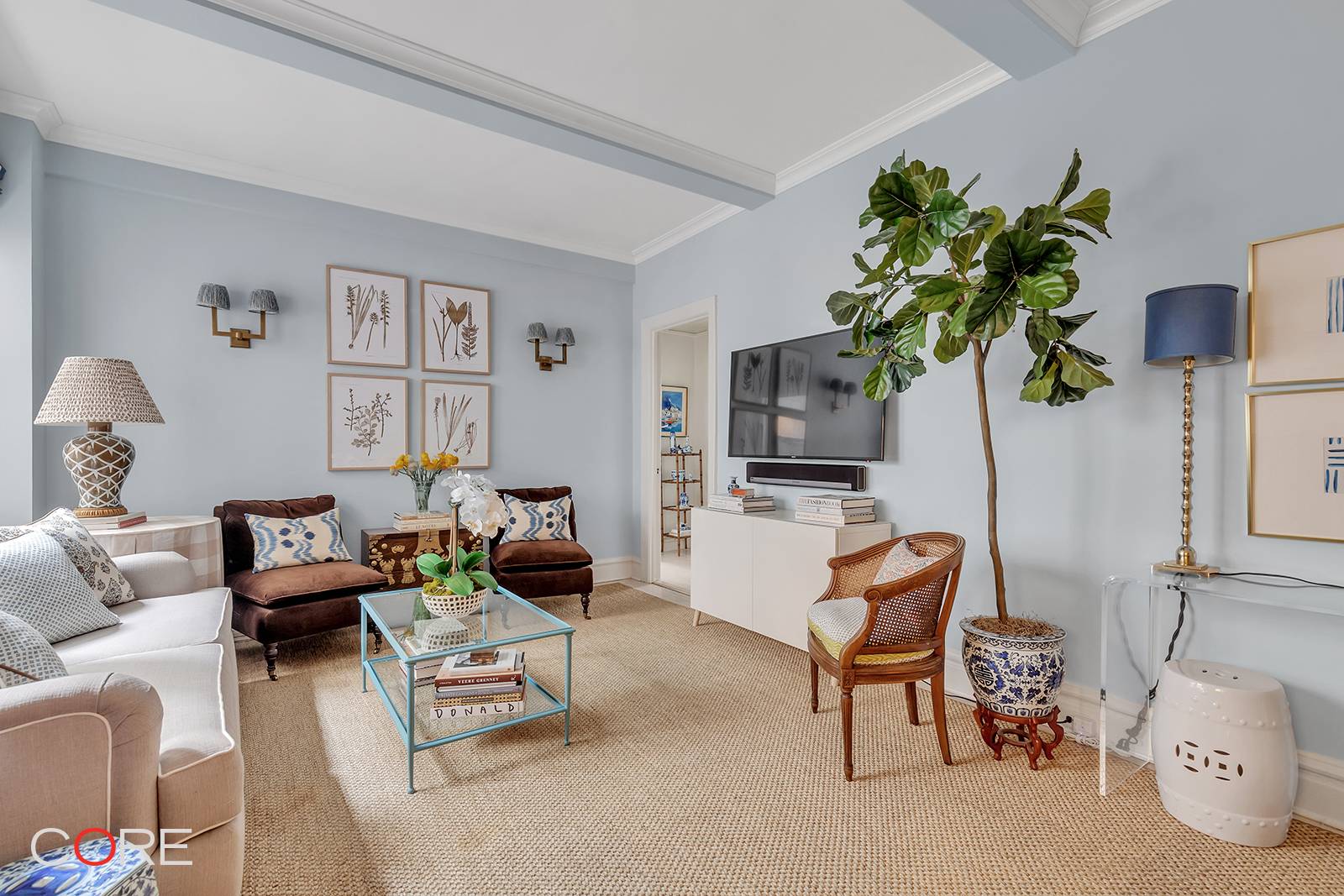 Impeccably designed and renovated, this beautifully proportioned and appointed boutique pre war two bedroom cooperative is the perfect place to call home.