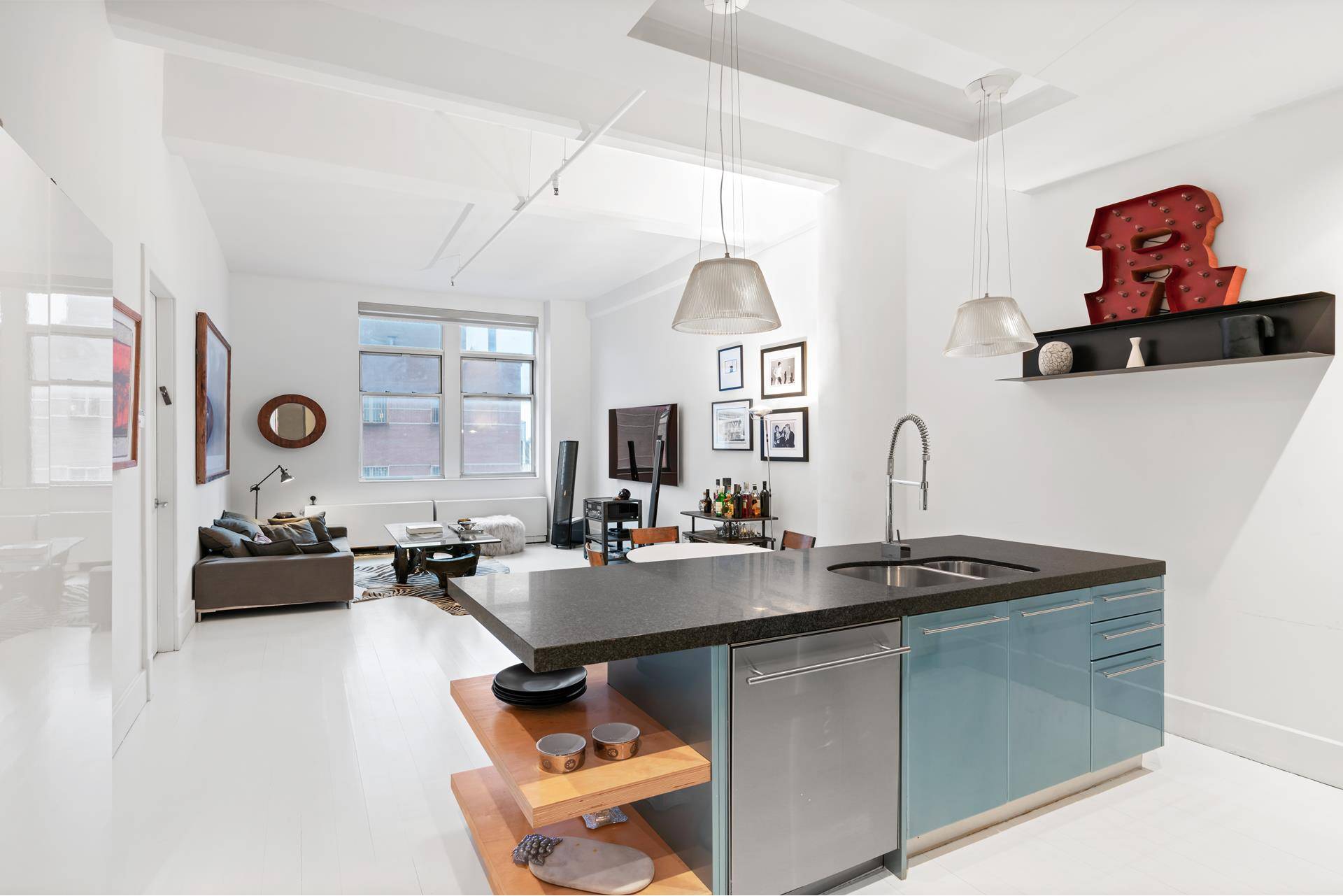 Extra large one bedroom in prime Williamsburg's full service Gretsch building.