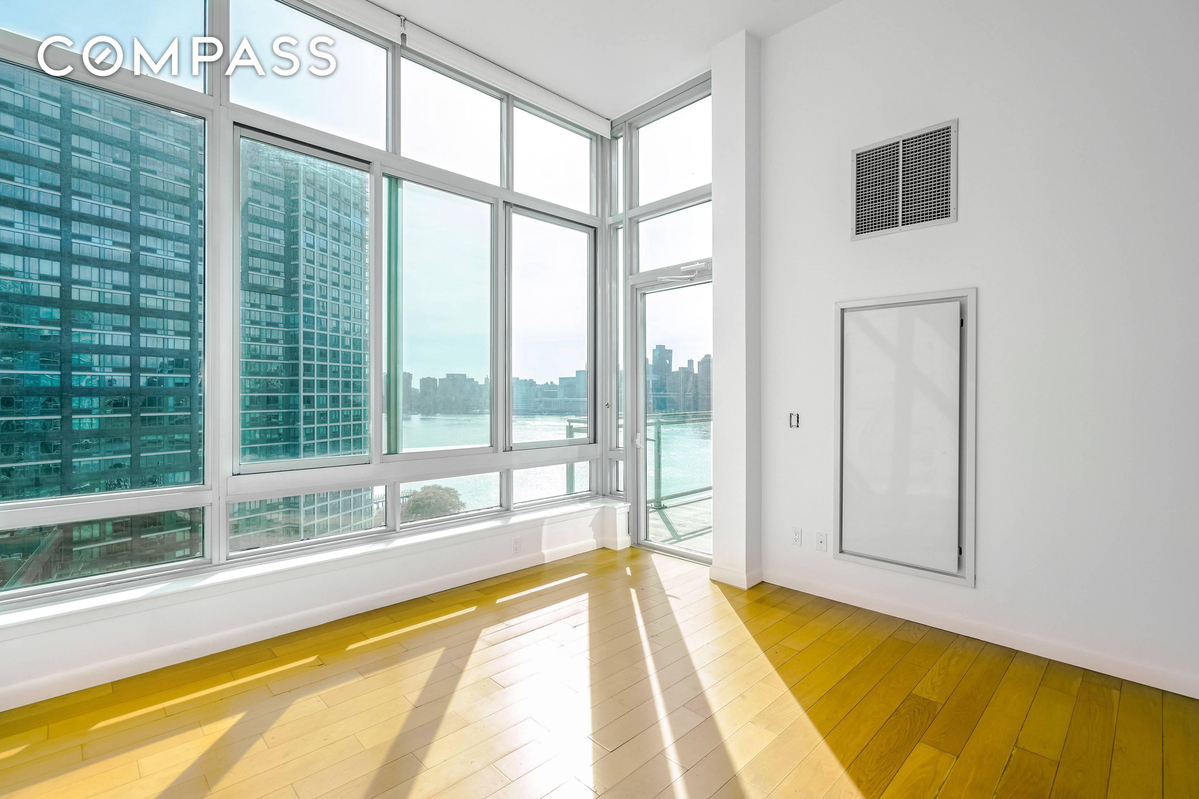 We are pleased to present The View at East Coast 1606, a one bedroom and one bathroom with Balcony at Long Island City s most exclusive waterfront area.
