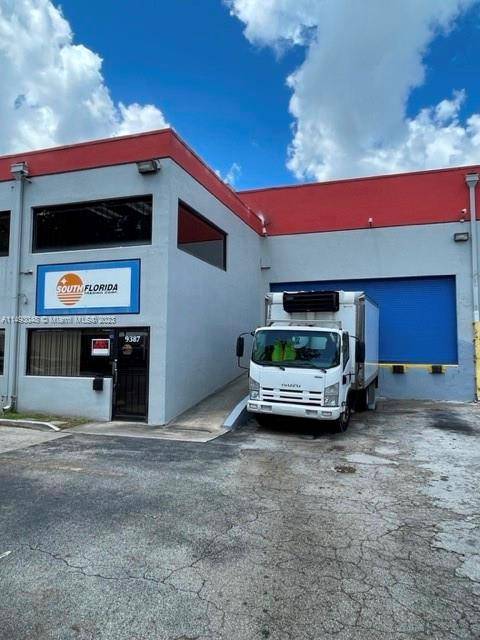 Available For Lease ! 3, 960 SF of in demand cooler freezer Industrial warehouse space in Central Doral Miami Industrial Submarket.