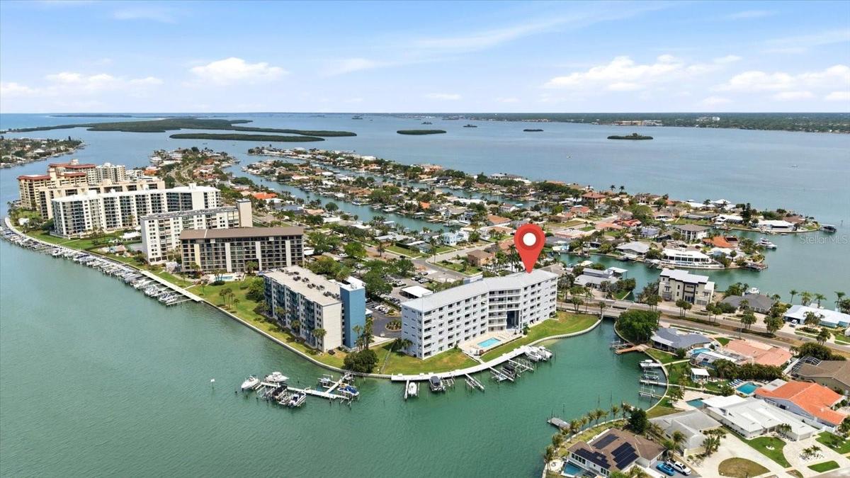Enjoy the waterfront lifestyle on Island Estates!