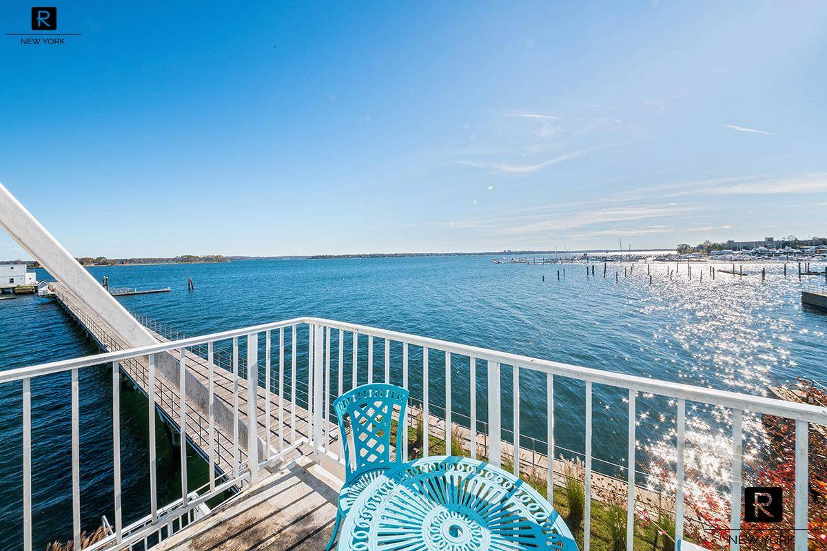 WATERFRONT condo list of features Breathtaking full water views, fully renovated, waterfront, duplexed 2 bedroom 3 bathroom condo, open plan living, custom kitchen, master suite, fireplace, skylights, built ins, high ...