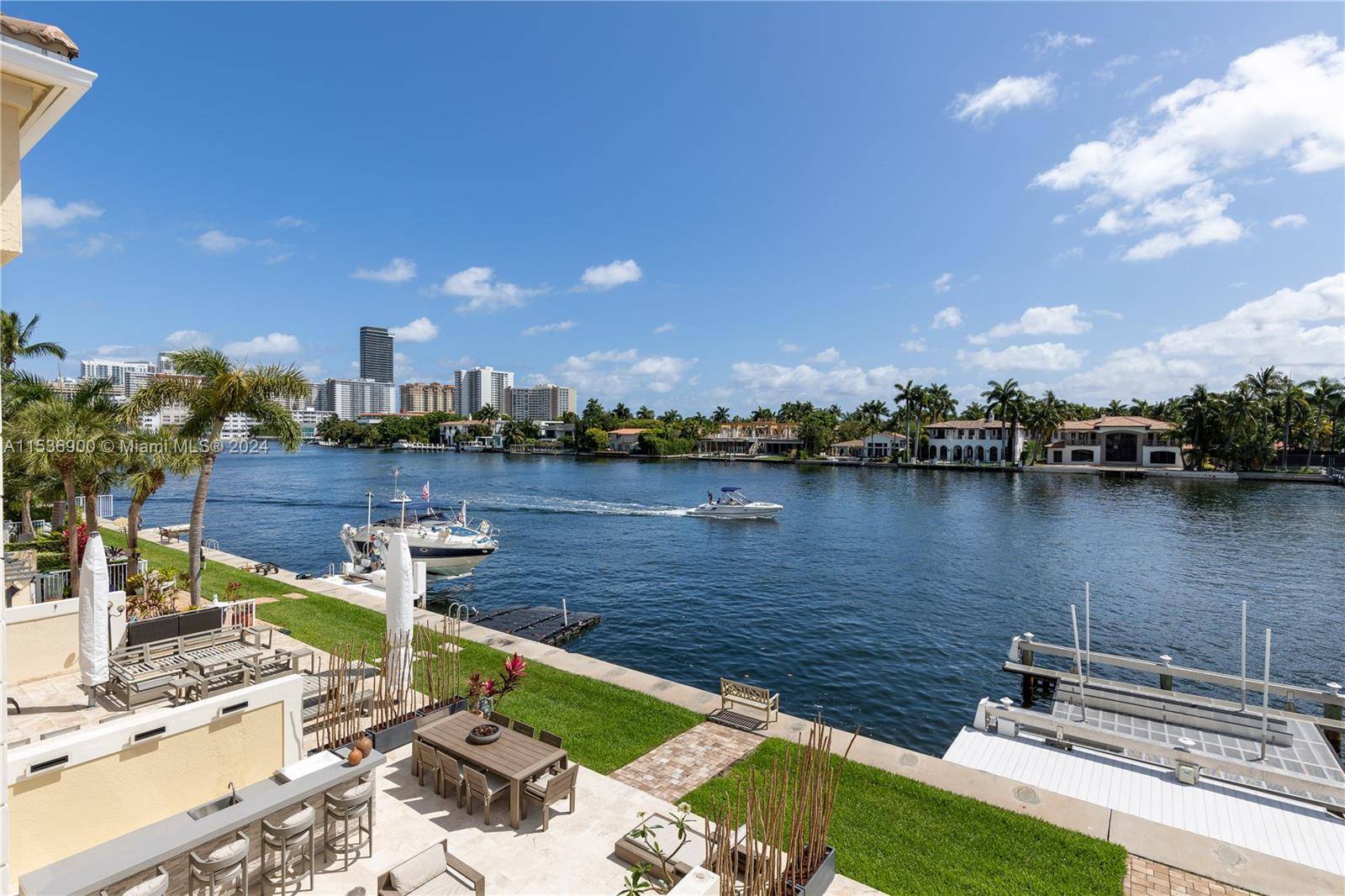 ONLY TOWNHOME ON THE WATER !