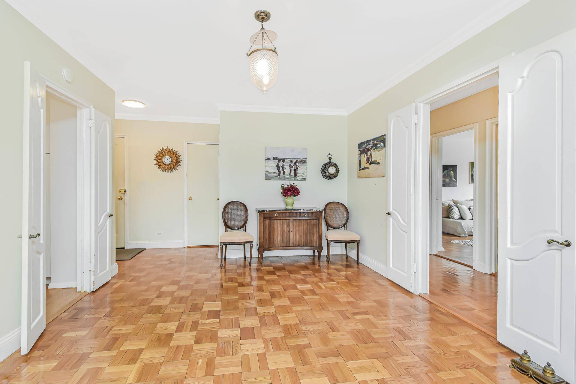 This is a rare opportunity to own a 2400 square foot apartment in serene Spuyten Duyvil area in south Riverdale.