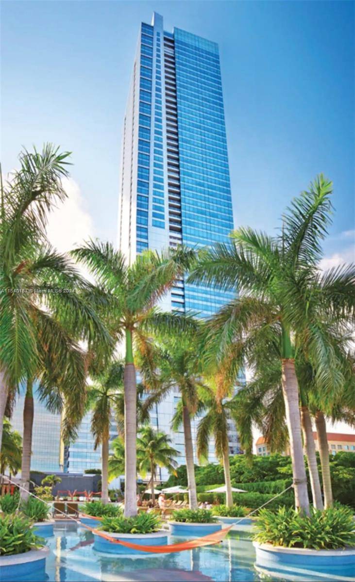 5 Star Four Seasons Brickell furnished unit with great views.