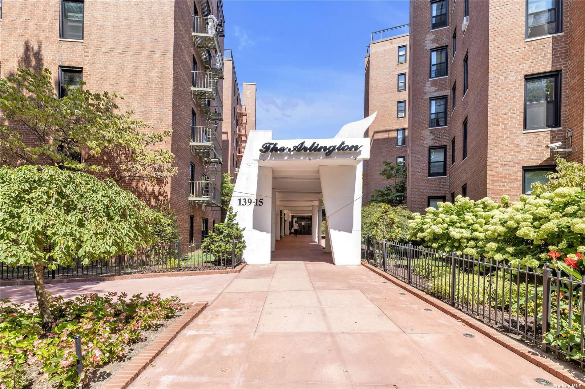 This beautiful, bright and sunny 6th Floor unit has 2 Bedrooms, 1 Bathroom, Living room, Dining room with courtyard facing.