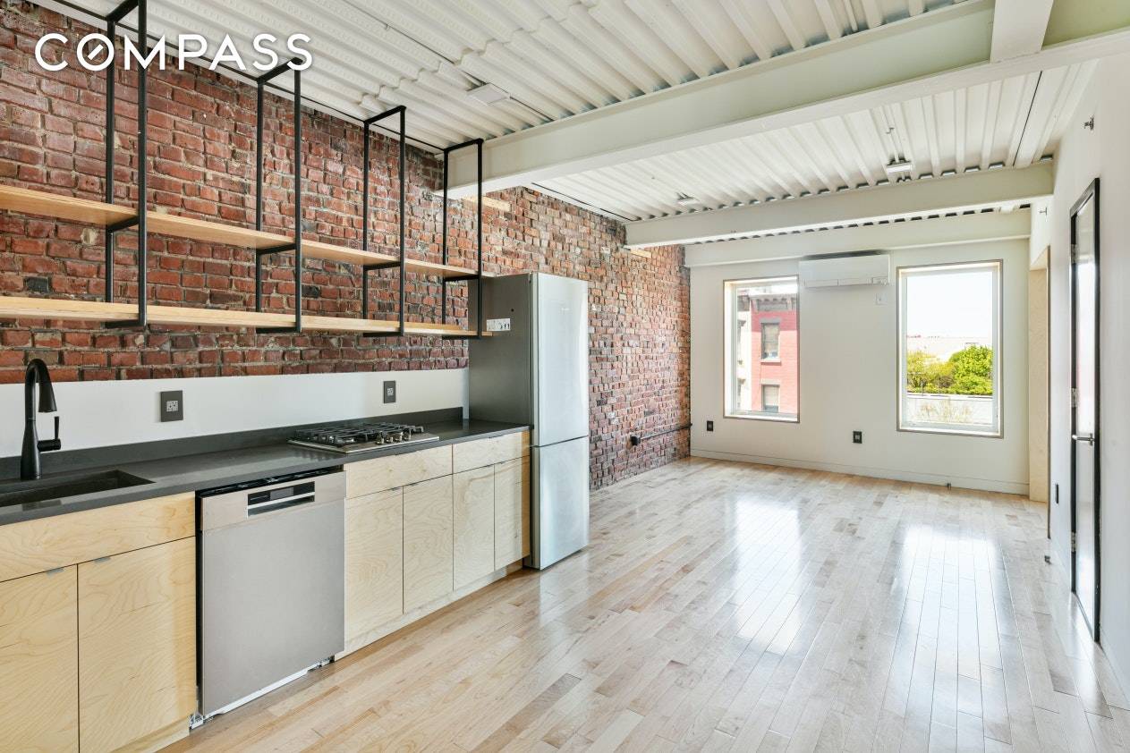 This Gowanus loft with modern and clean architectural finishes, also gives a nod to its historical industrial past, combined with international qualities rarely seen here in New York.