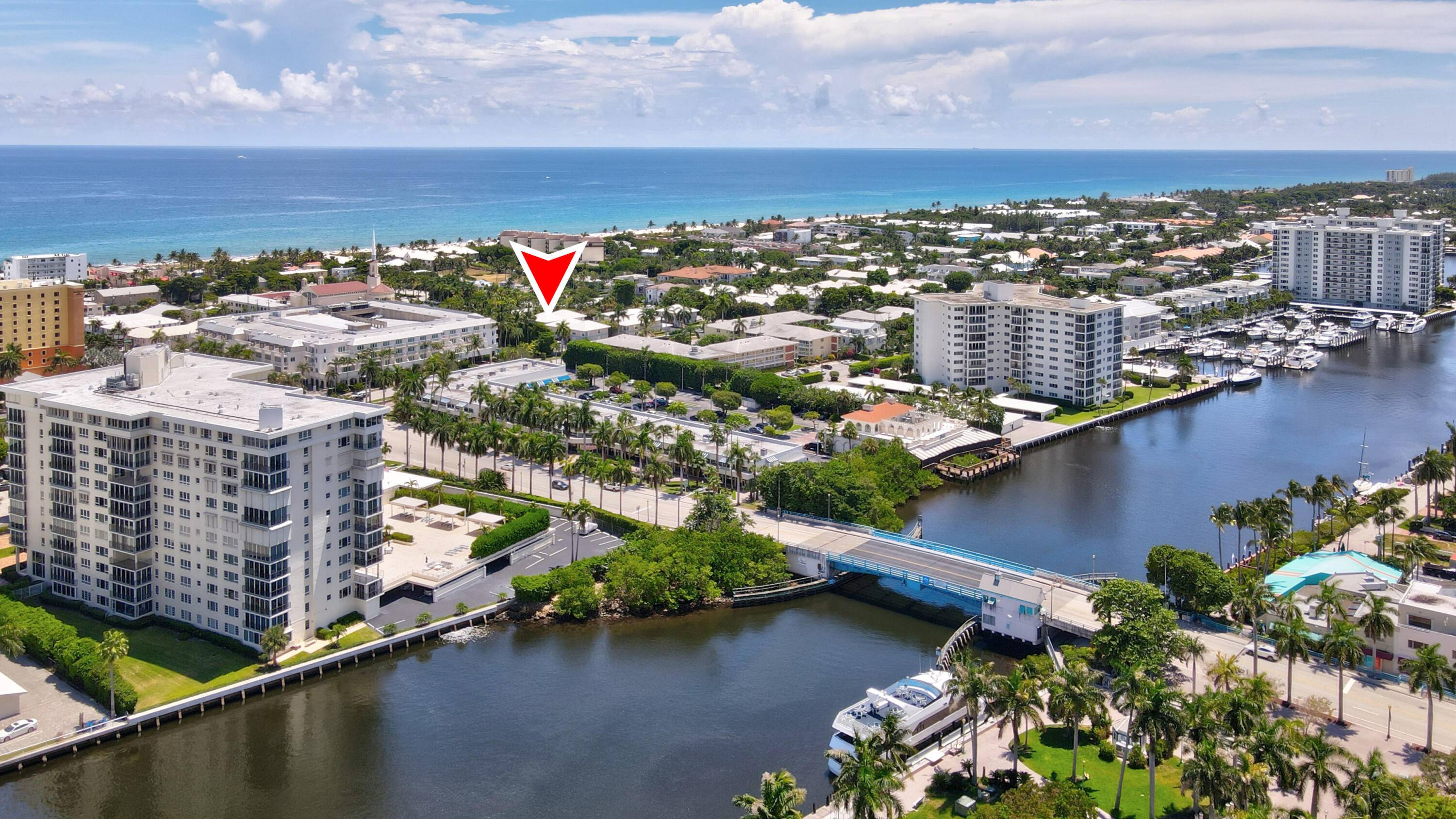 Ideally located just one block from the beach and Atlantic Ave.