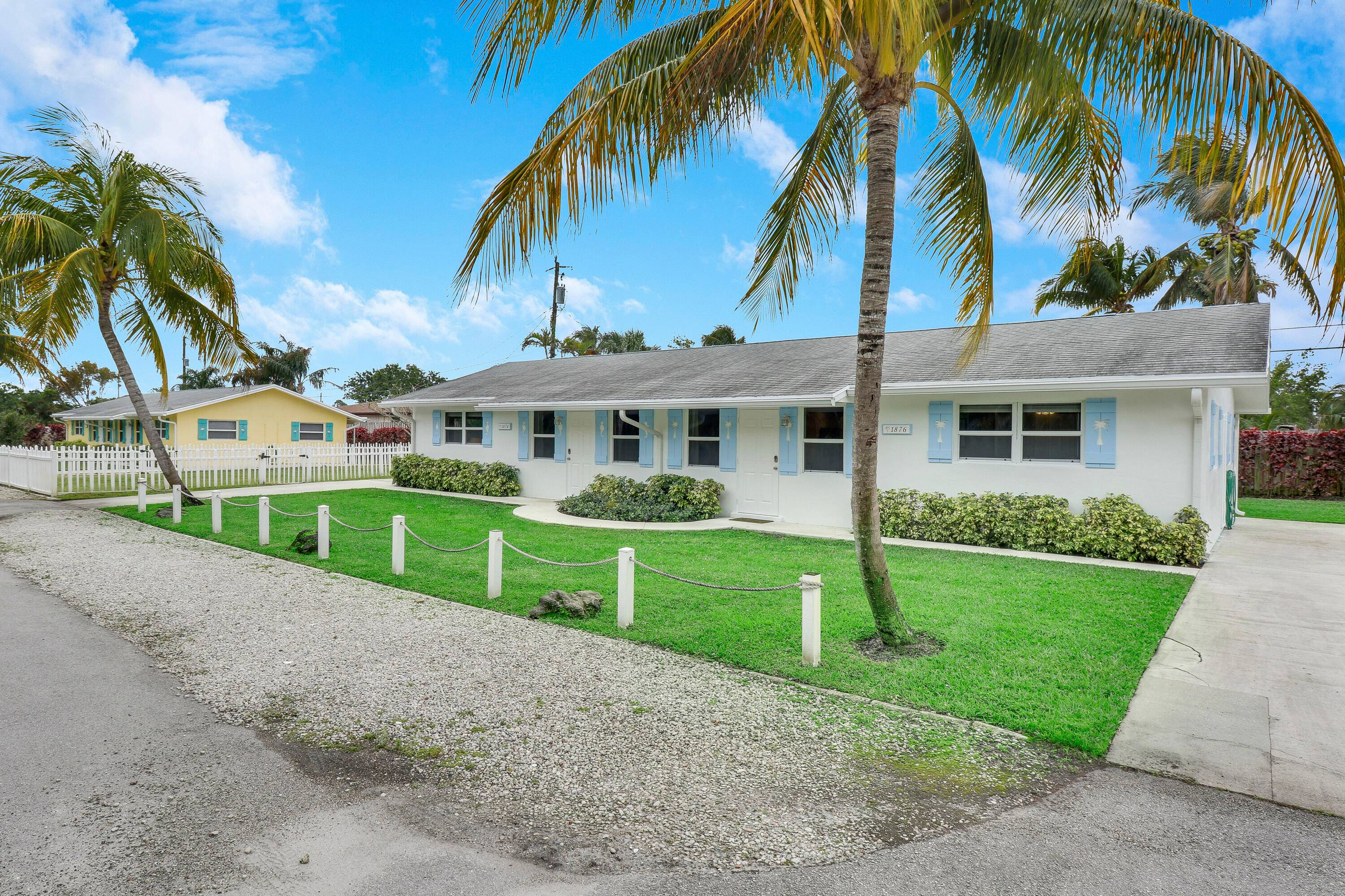 Incredible double duplex multifamily opportunity down the street from the under construction Ritz Carlton Residences and the PGA Blvd corridor in Palm Beach Gardens.