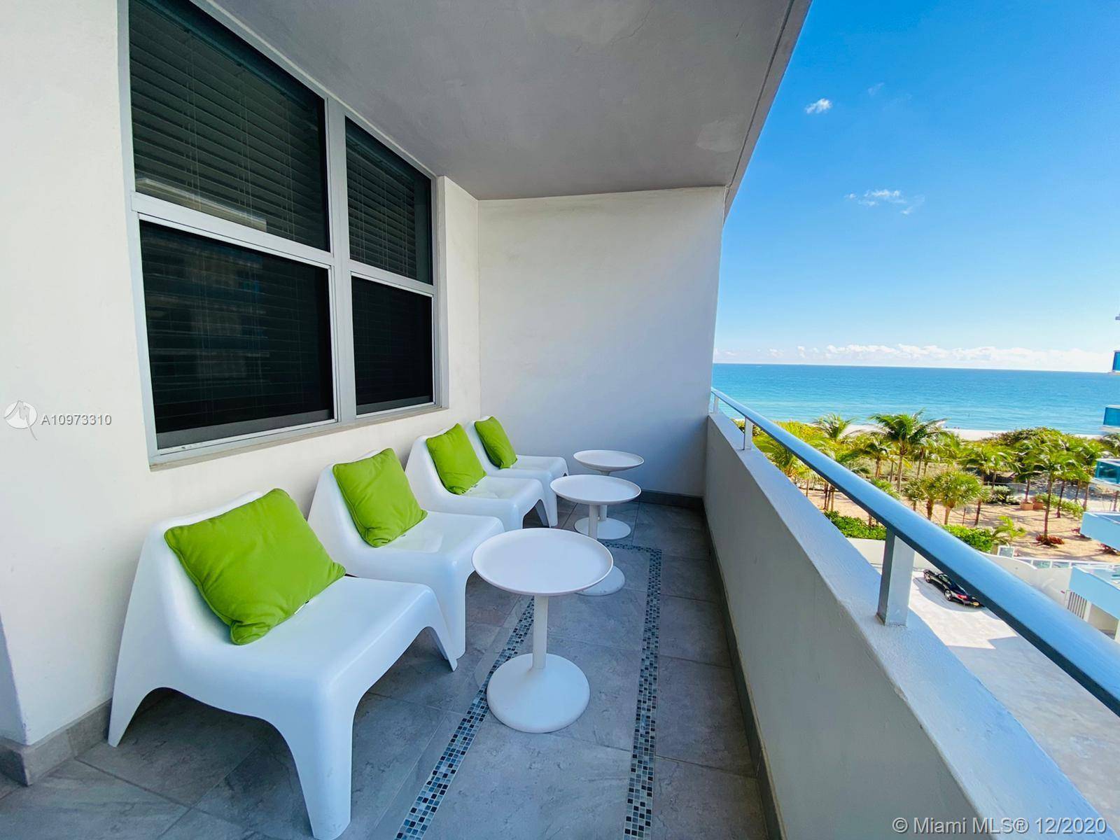 Beautiful beachfront condo, fully remodeled and furnished, ready for you to enjoy !