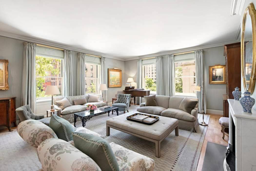 Encompassing the entire THIRD floor of 640 Park Avenue this magnificent seventeen into fourteen room simplex is an architectural tour de force.