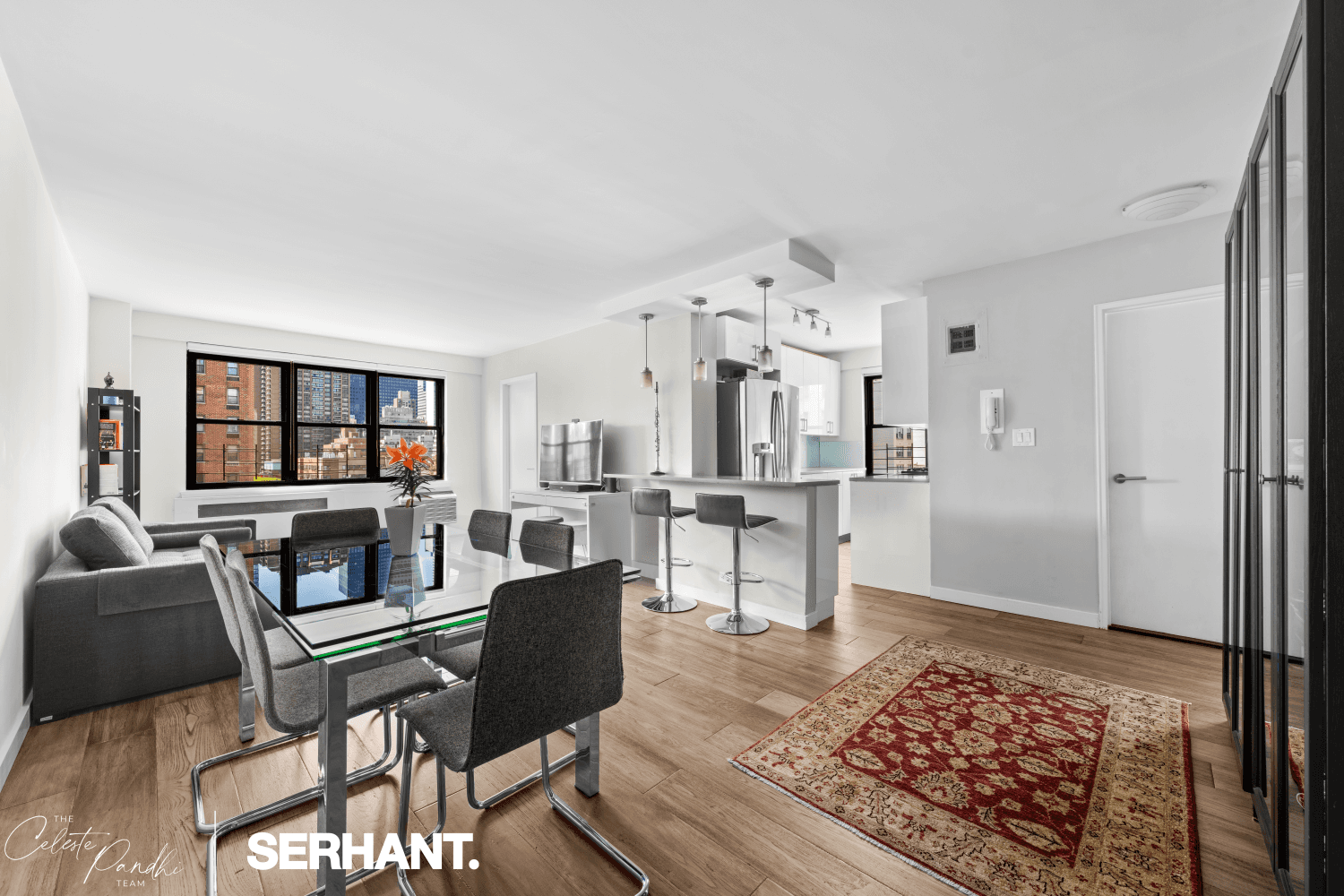 Bright amp ; Spacious Renovated, Corner Unit 2 Bedrooms with Open City Views Welcome to Lenox Hill and experience a sun drenched corner apartment with open southern and western exposures.