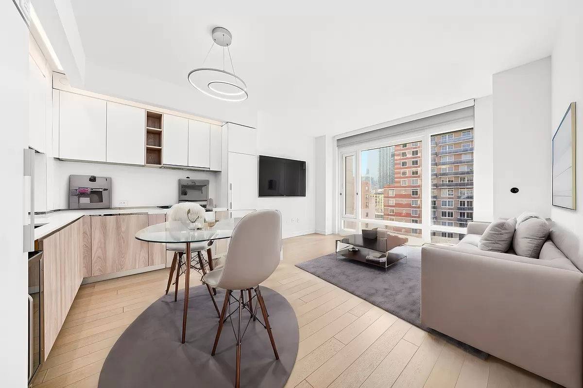 The Oskar is one of the most prestigious luxury rental properties in Midtown West, showcasing spacious units within a stunning building envisioned by the renowned New York City architectural firm, ...