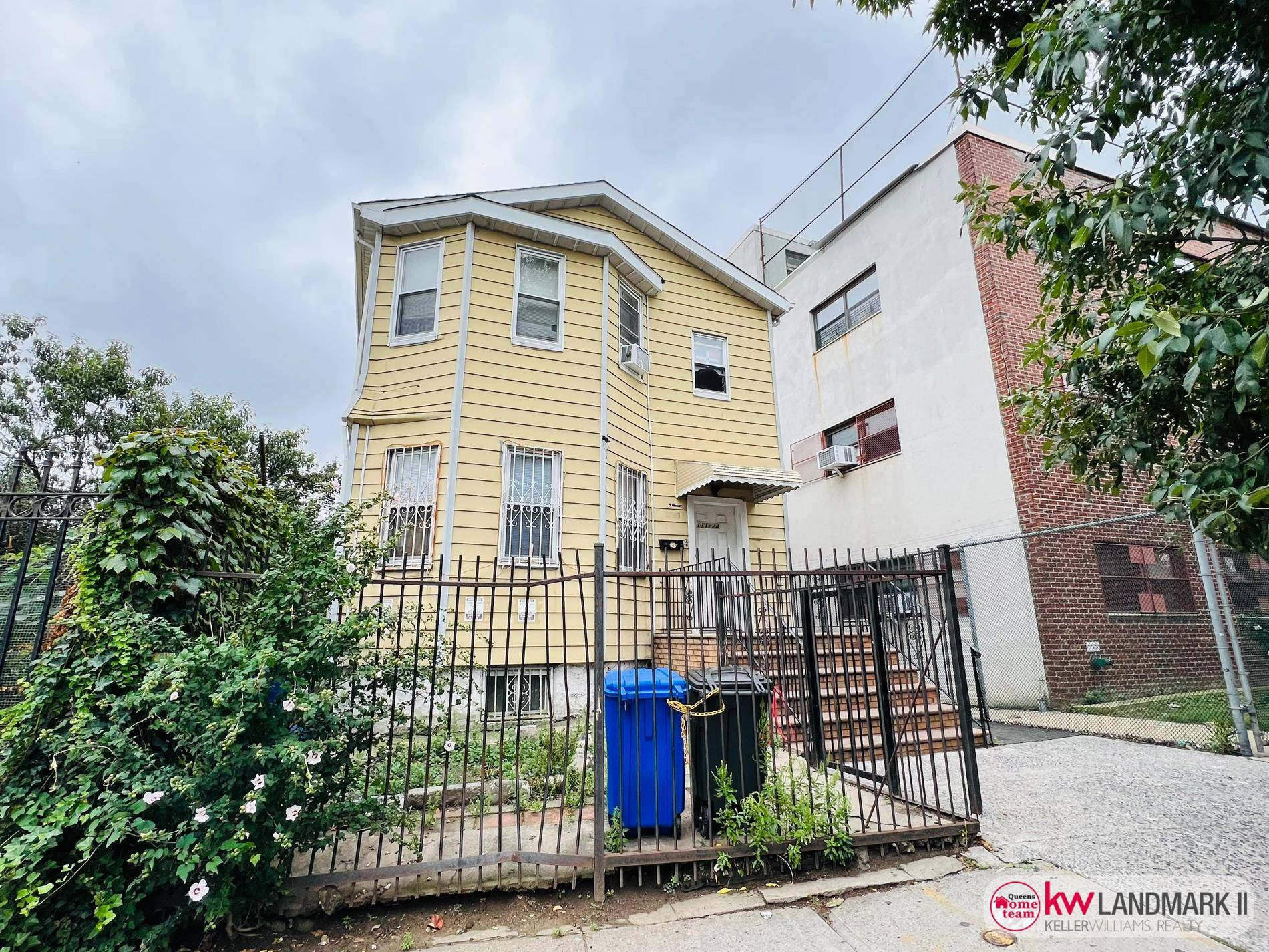 Fully detached 2 family with R6A zoning in prime location of Corona, Queens.