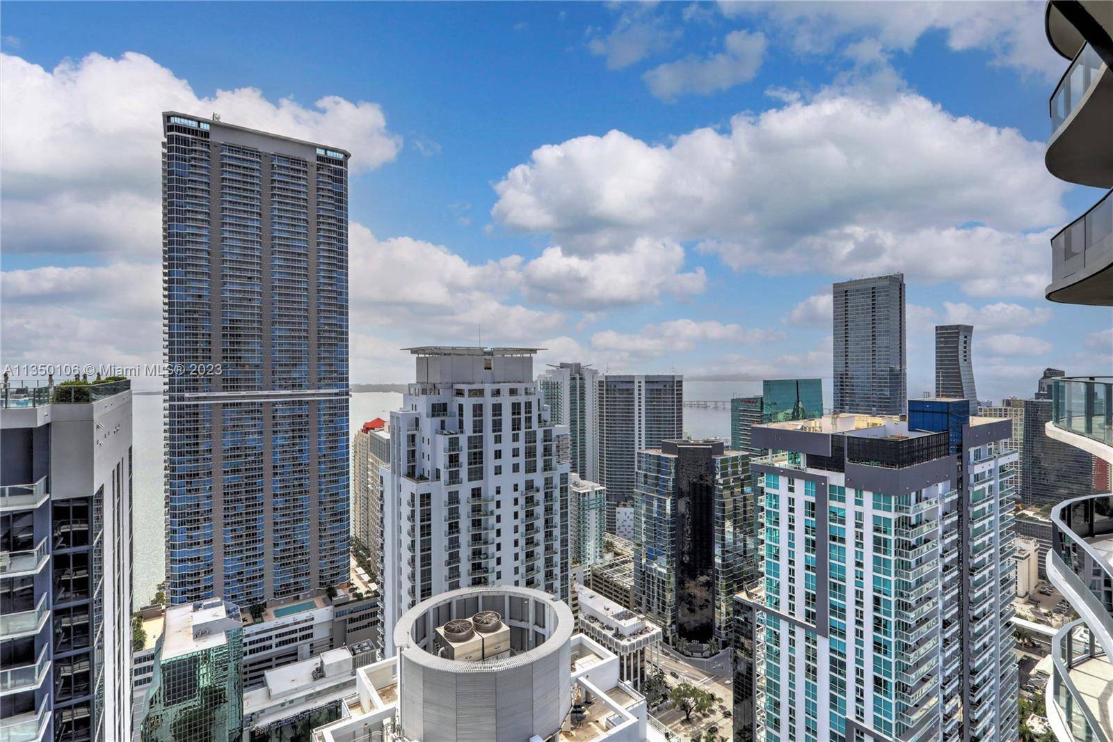 Spectacular penthouse in Brickell Flatiron, still the newest building in Brickell developed by Ugo Colombo.