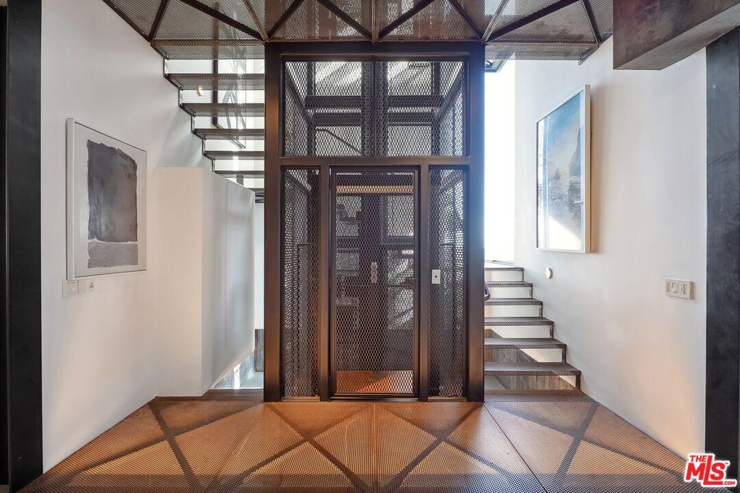 Elevator
