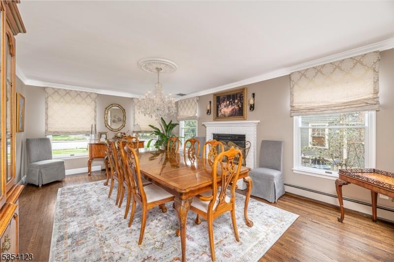 Elegant Dining Room