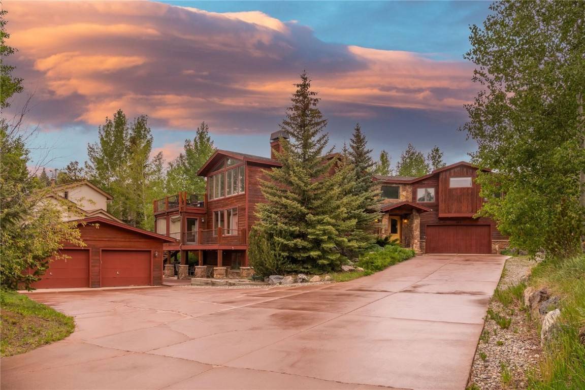 Introducing a luxurious investor retreat just a short walk to Lake Dillon, bike path, town of Dillon and Dillon Amphitheater.