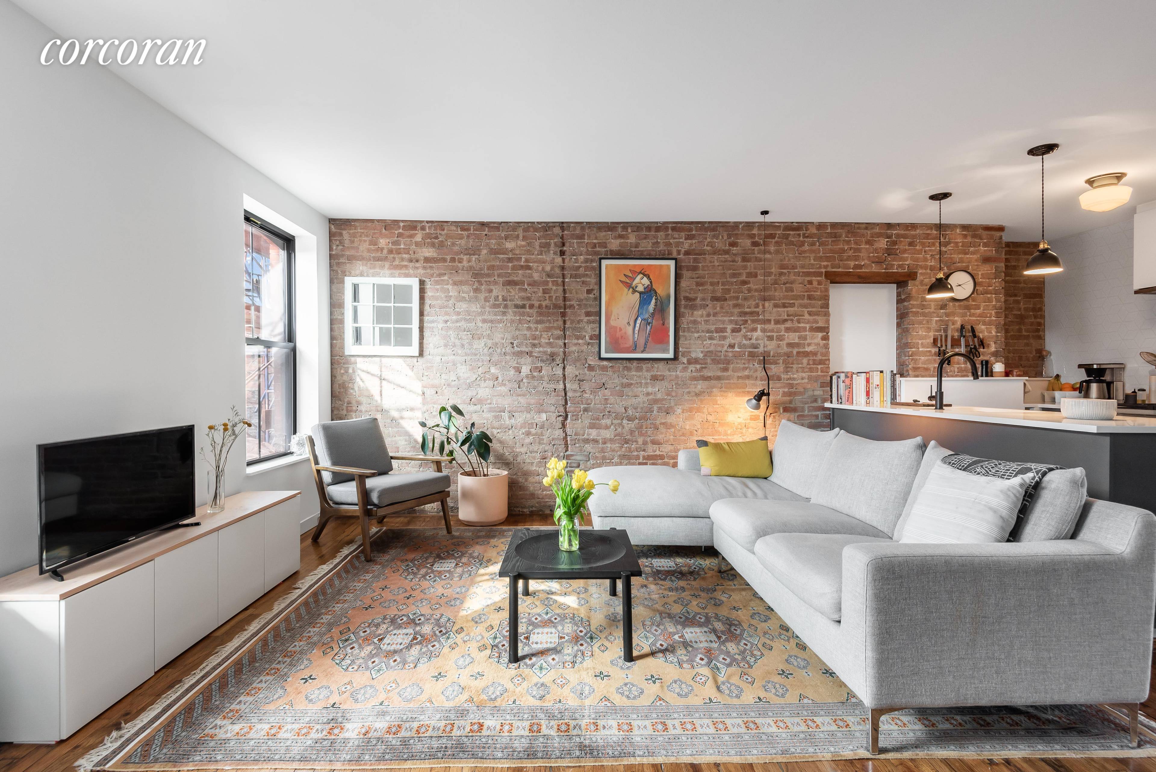 Welcome home to this beautifully renovated and oversized one bedroom condo at Brooklyn's iconic Cobble Hill Towers.