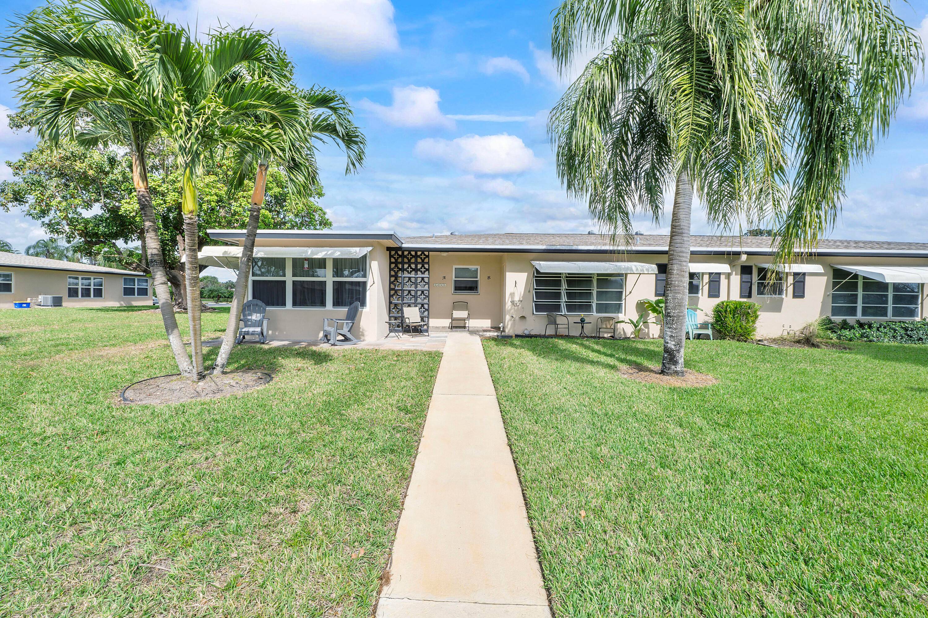 Welcome to High Point of Delray, an inviting 55 community conveniently situated near the lively Atlantic Avenue and bustling downtown Delray Beach.