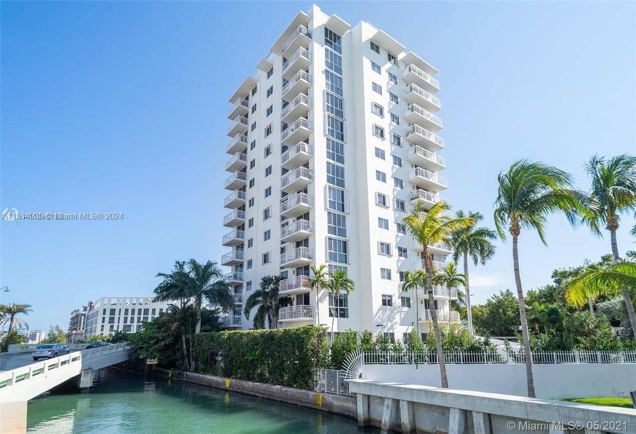 Desirable West Bay Plaza Residence This 2 bedroom, 2 bathroom unit boasts breathtaking water views from its spacious balcony, overlooking a tranquil canal, the Inter coastal, and the city skyline.