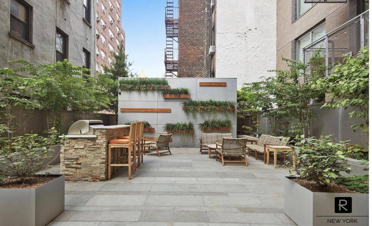 This spectacular south facing two master size bedrooms 2 bathroom home with floor to ceiling glass framing a balcony with the best view in Manhattan the Empire State Building !