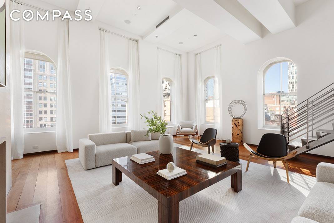 A stunning condo loft in the heart of Tribeca.