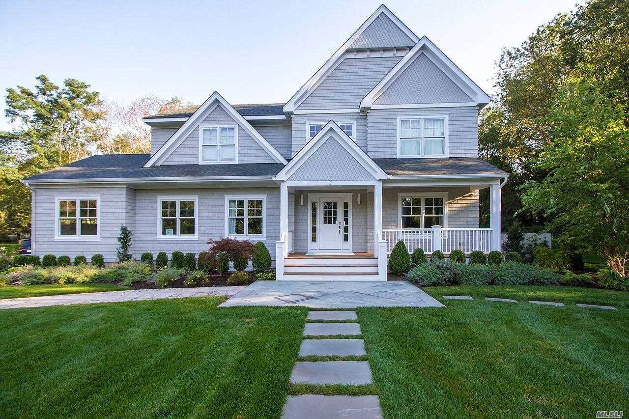 This 4, 700 sq ft home located in the beautiful North Haven area of Sag Harbor, also known as the top school district in the Hamptons, is located just 5 ...