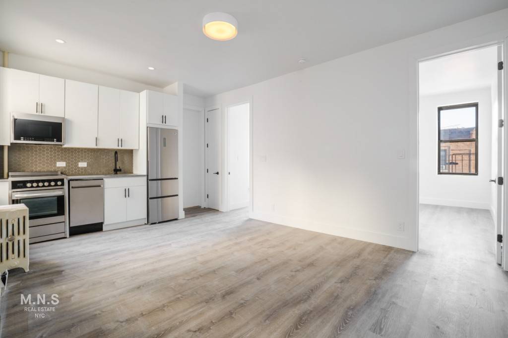 Gut Renovated 3 Bedroom in the heart of Astoria Now Available !