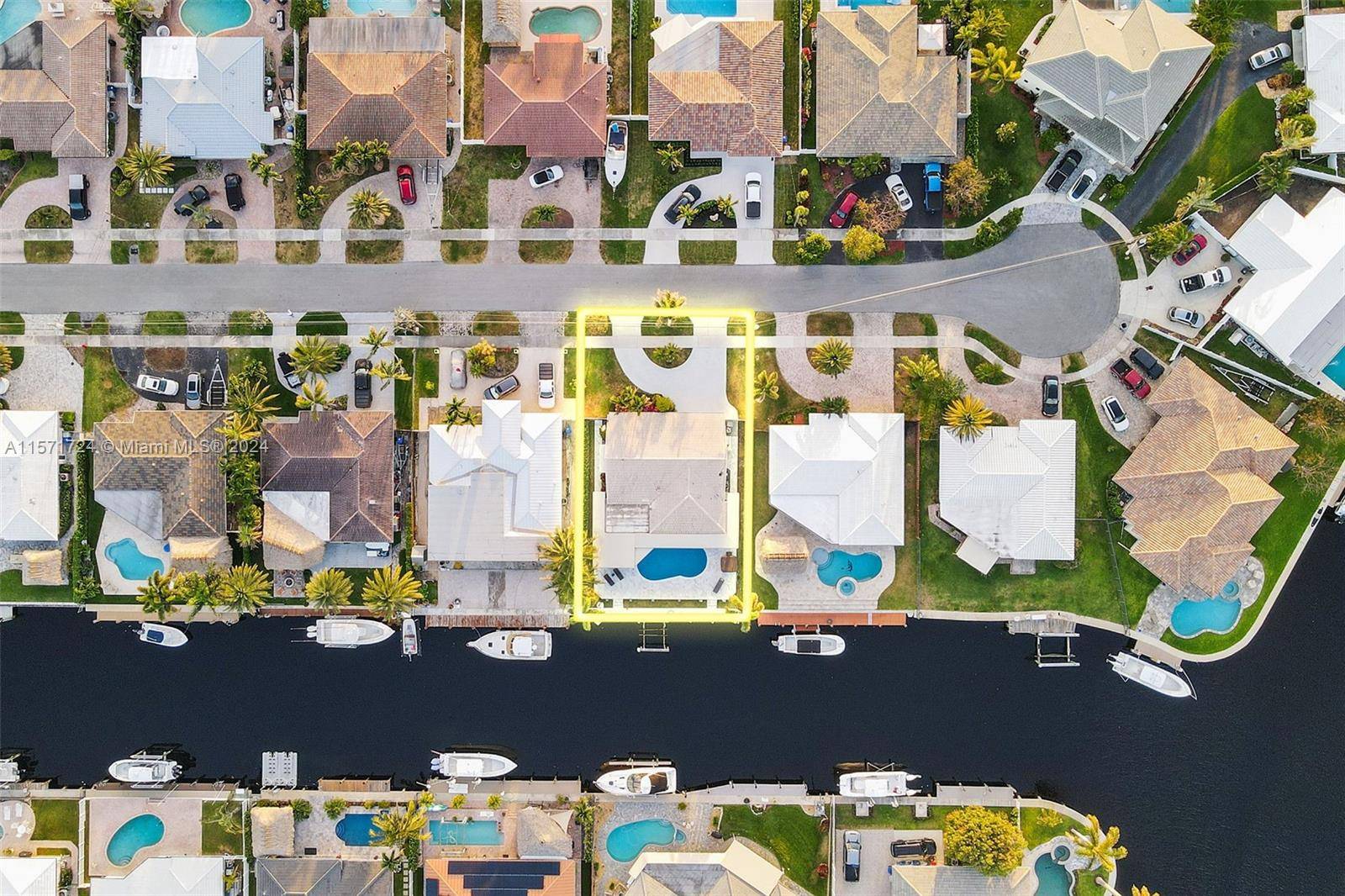 OCEAN ACCESS NO HOA RAPID APPROVAL The actual Living area is 1, 980 SqFt property appraisal web Tastefully renovated waterfront home in Pompano Beach with PRIME ocean access approx.