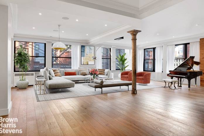 Located on one of Tribeca's most exclusive cobble stone streets, this 4, 400SF gracious 4 bedrooms convertible 5, 3 1 2 bathrooms loft was recently renovated with exceptional taste and ...