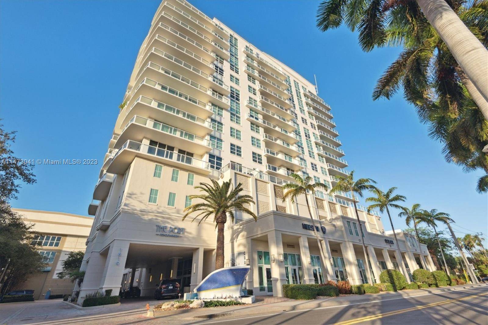 THE PORT PENTHOUSE WITH VIEWS OF THE OCEAN, INTRACOASTAL PORT EVERGLADES from all rooms.