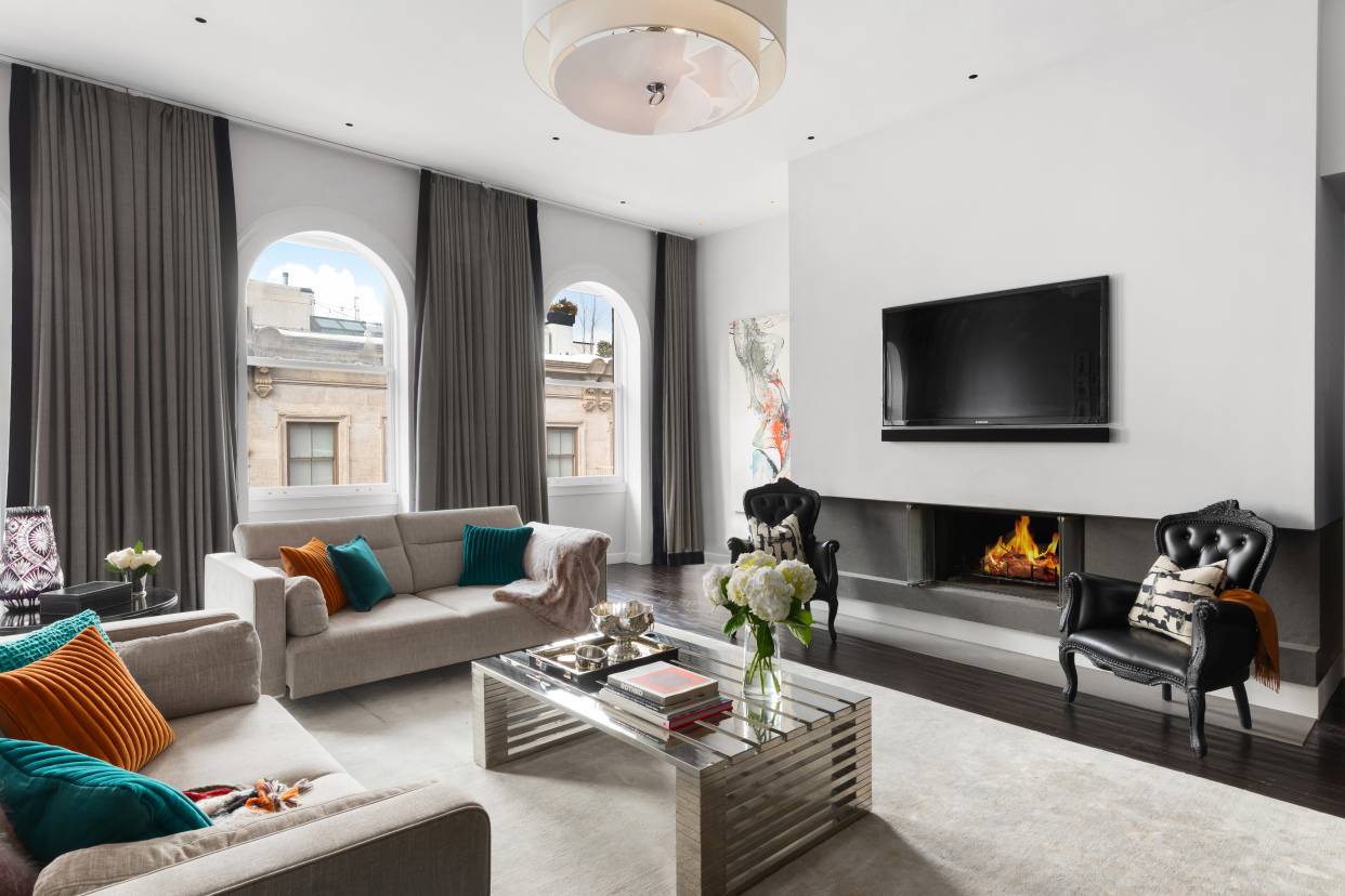 Penthouse C at 22 Mercer is an extraordinary three bedroom, three and one half bathroom triplex loft masterpiece with 2 beautiful terraces, perched atop a rare full service boutique Soho ...