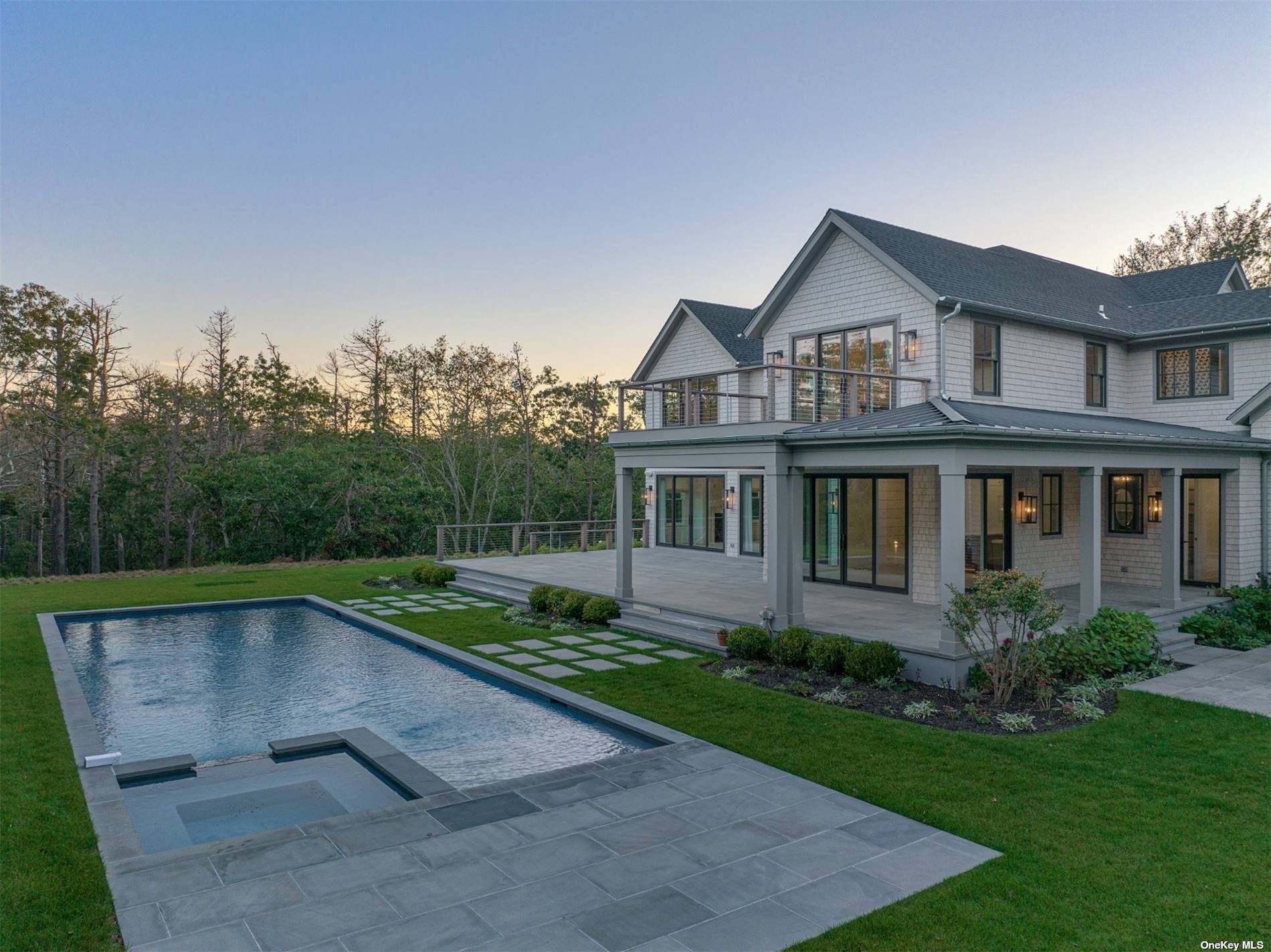 This transitional masterpiece and 2023 Hamptons Designer Showhouse encompasses the luxuries of transitional out east living.