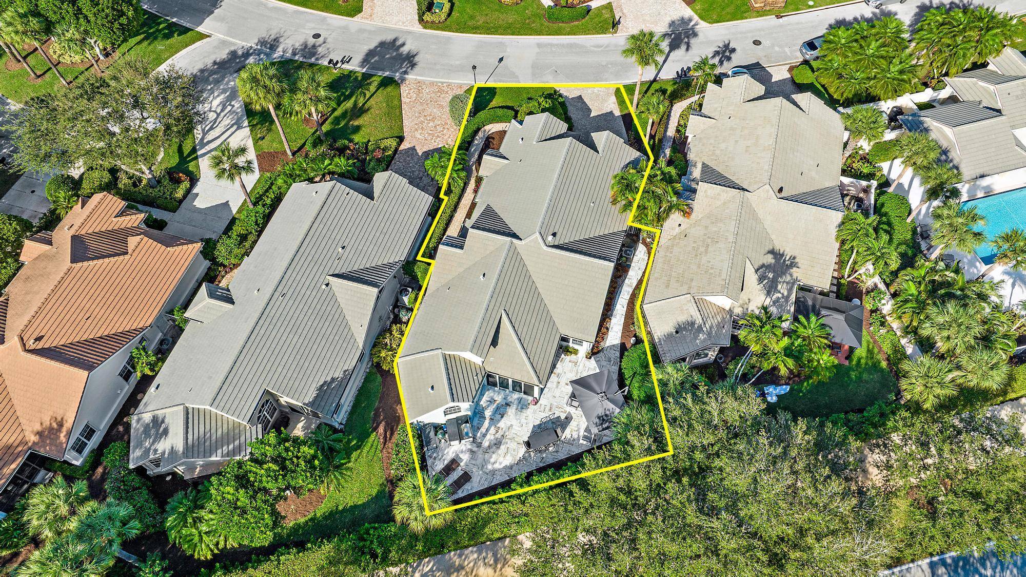 Located in the heart of Jupiter within the gated community of Jonathan's Landing just minutes from the Ocean and Intracoastal Waterways.