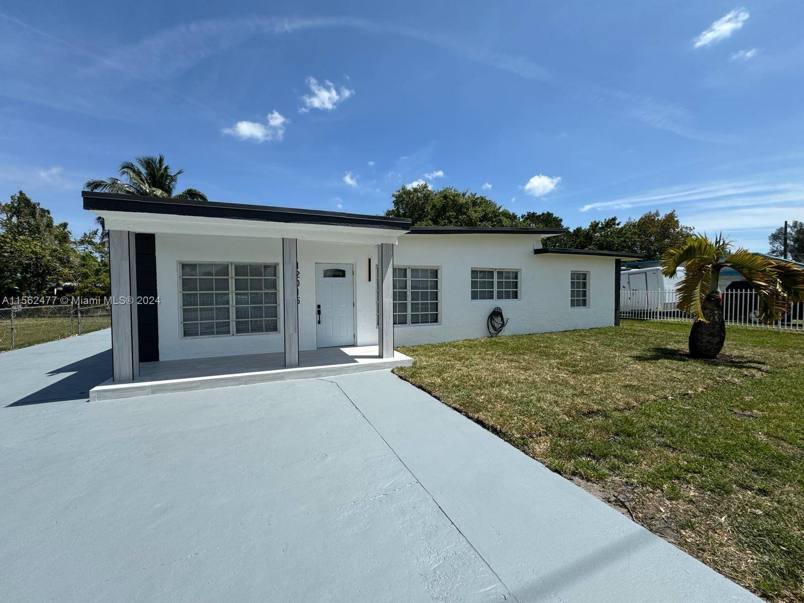 Beautiful, spacious 5 2 completely remodeled home.