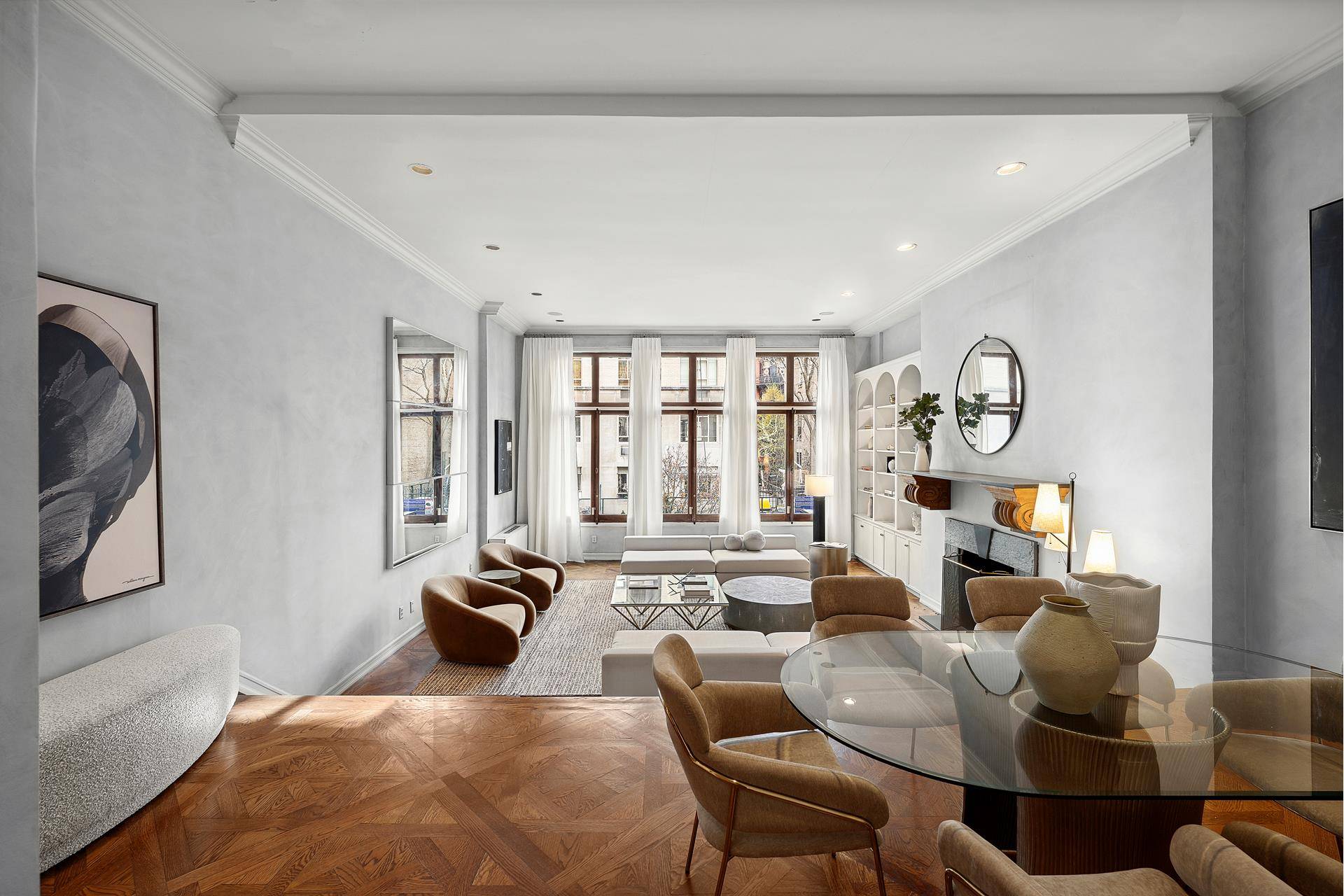 Private amp ; LuxuriousElevate your lifestyle here at 6 E68Experience luxurious living in this chic Upper East Side loft style residence, adjacent to Central Park.