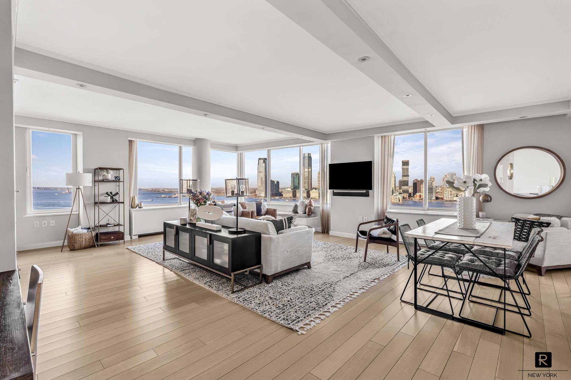 NOT TO BE MISSED Panoramic Hudson River views and spacious layout from this stunning high floor 3 bedroom 3 bath residence.